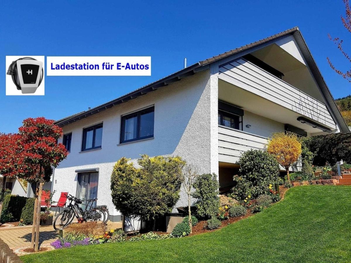 Gaestezimmer-Apartment Heidi Hoenl ビュルクシュタット エクステリア 写真