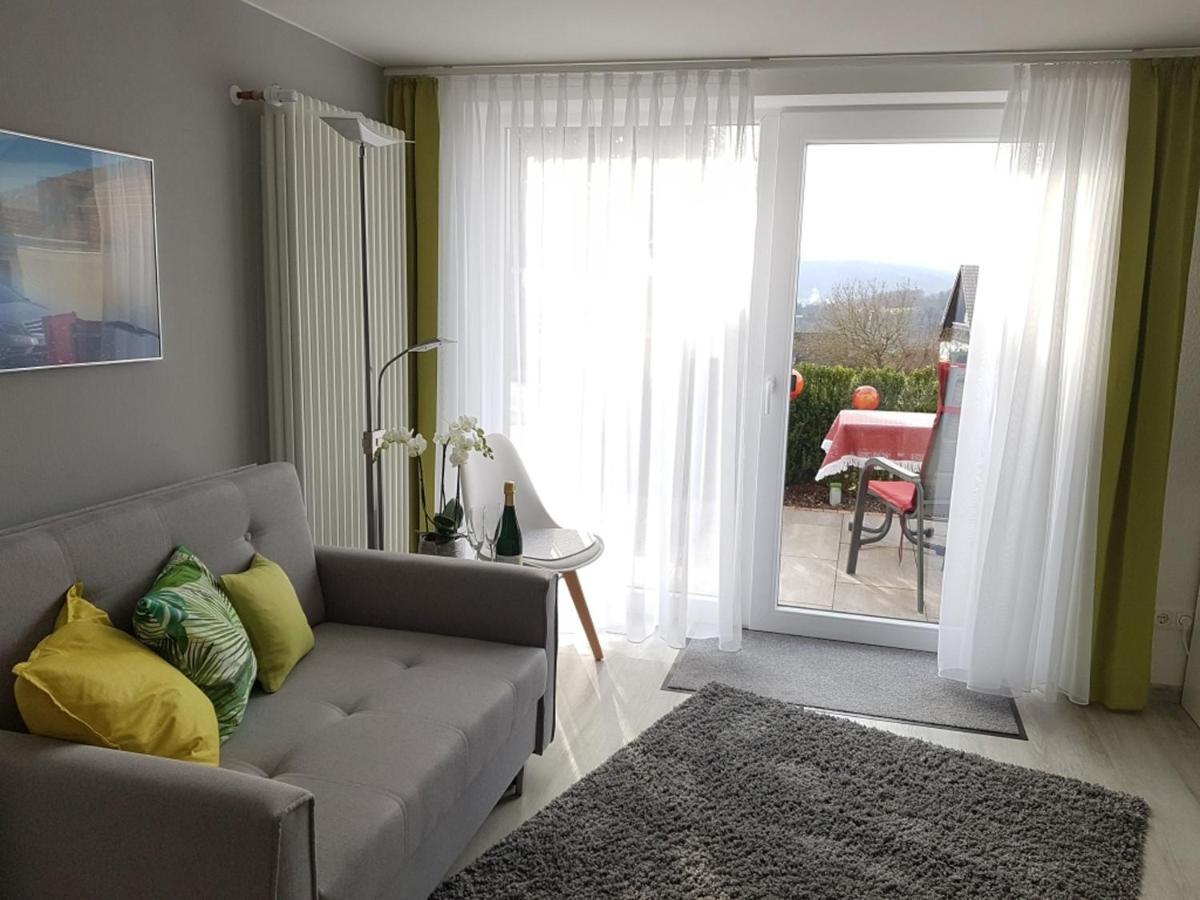 Gaestezimmer-Apartment Heidi Hoenl ビュルクシュタット エクステリア 写真